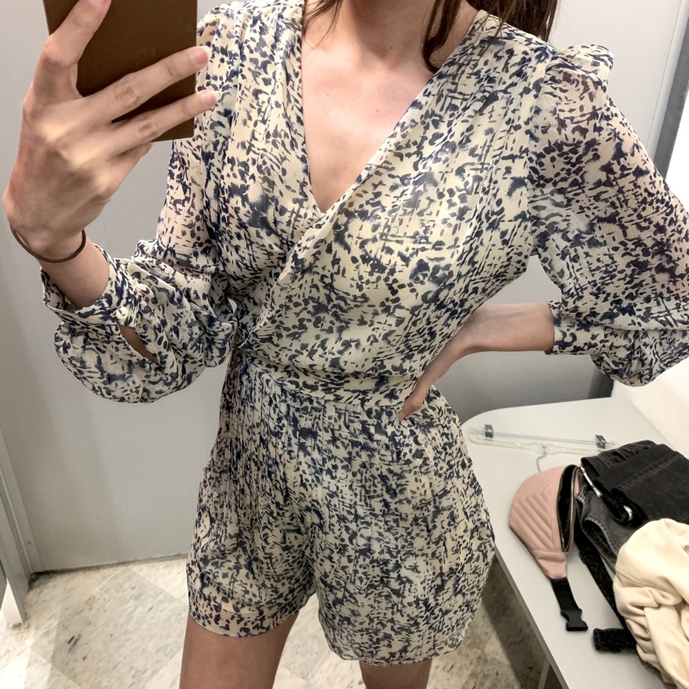 EXPRESS ROMPER ✨